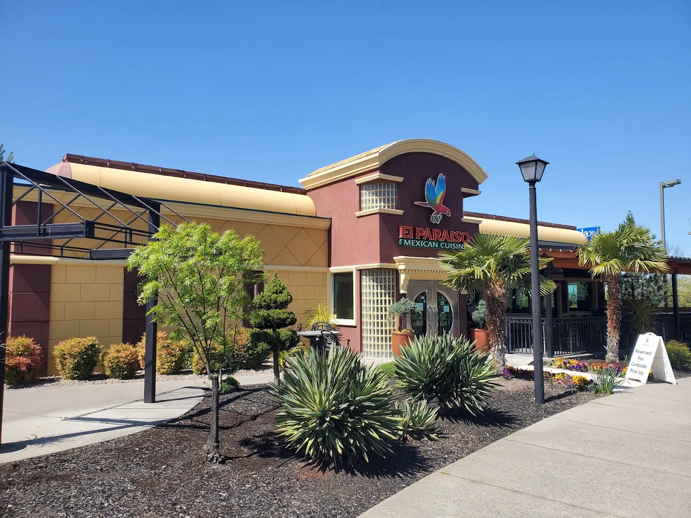 El Paraiso Mexican Cuisine