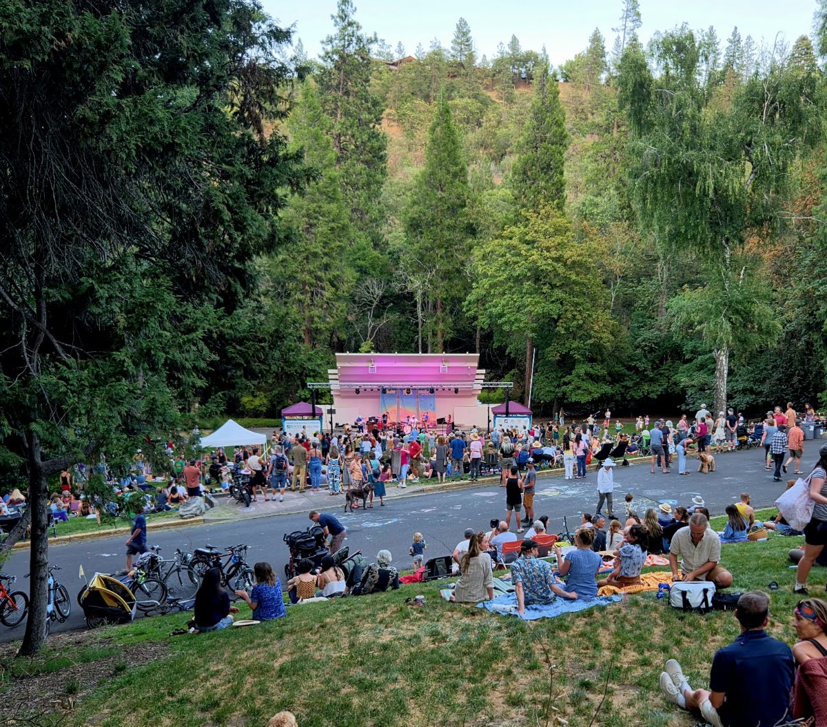 Summer Concerts in Lithia Park