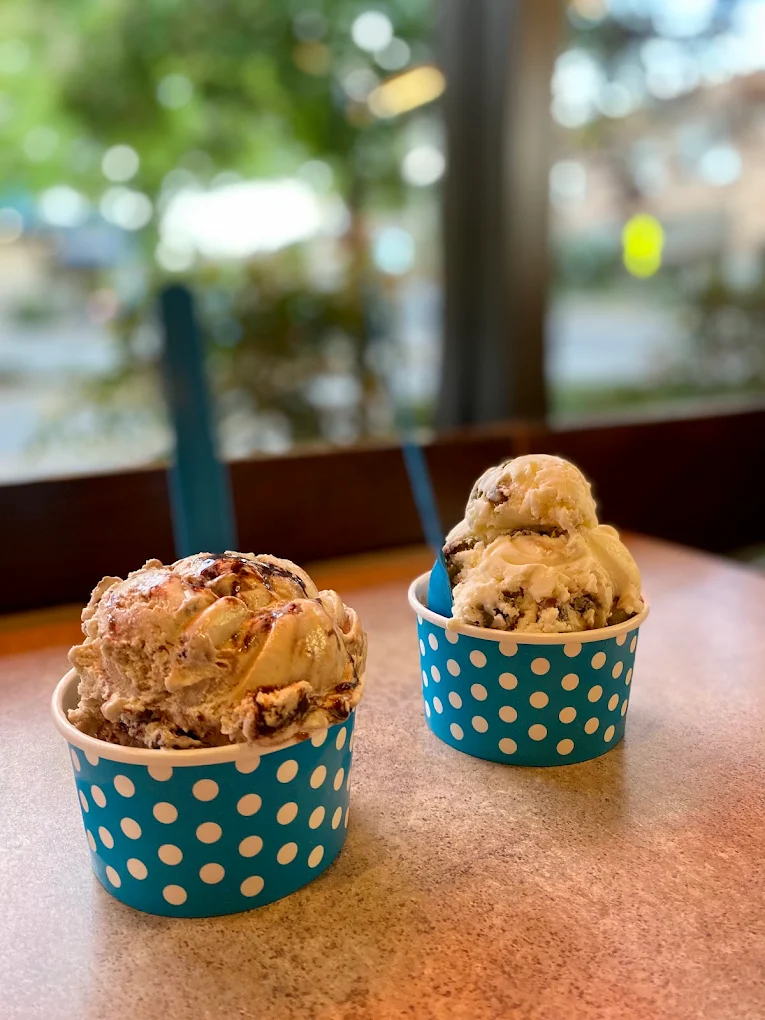 Zoey's Cafe & Artisan Ice Cream